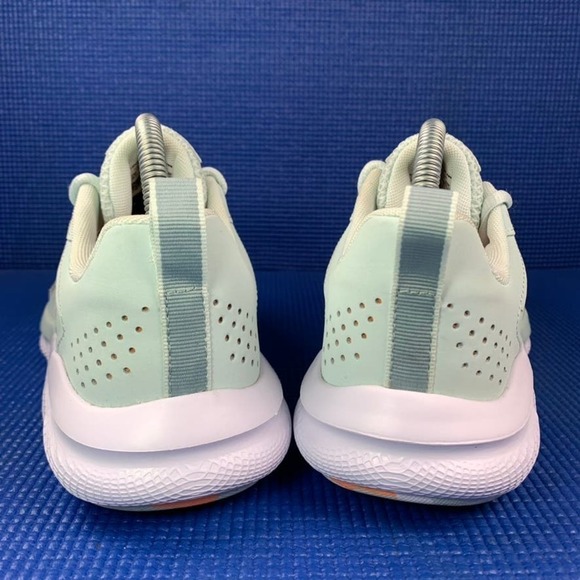 UNDER ARMOUR CHARGED ASSERT 9 Women`s Size 9.5 Green Running Shoes 3024853-300 - Picture 4 of 8